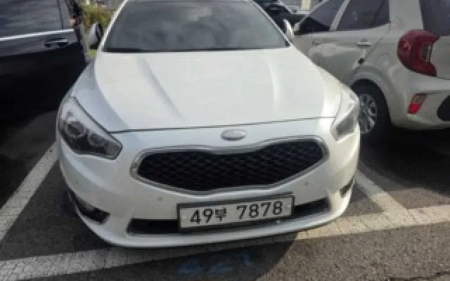 중고차할부 더 뉴 K7 2.4 GDI 프레스티지 스페셜 매물 사진 19 - 2013/01 197,606km