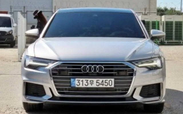 중고차할부 A6 (C8) 45 TFSI 프리미엄 매물 사진 6 - 2023/07 17,050km